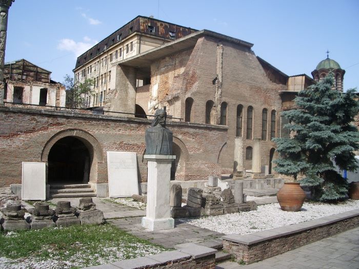 curtea_veche.jpg